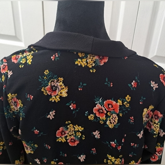 Kaii Los Angeles Floral Duster / Open Robe Size S - Picture 6 of 11